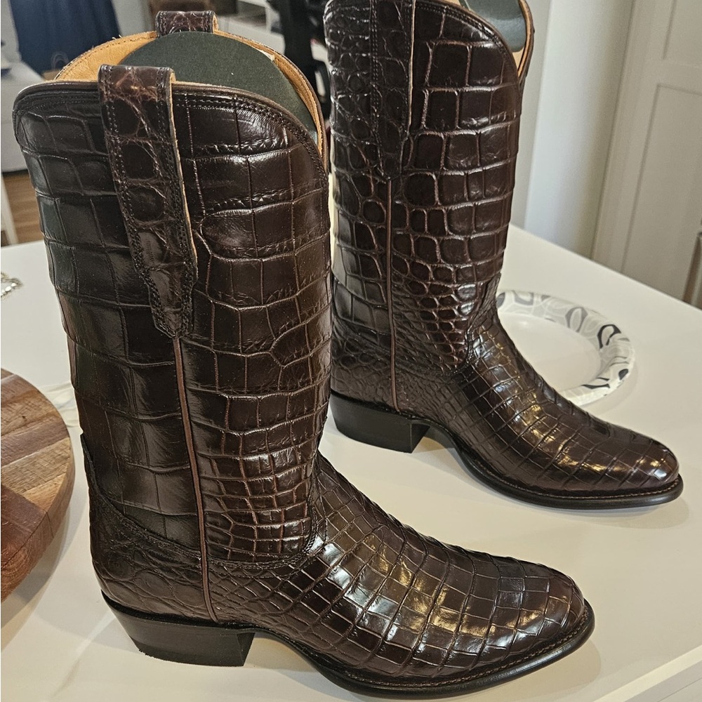 Tecovas Mens Brown Alligator Western Boots 
The Marshall Boot